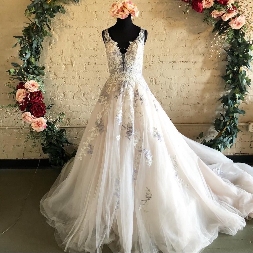 Sophia Tolli wedding dress, size 24, new, color: mocha/tanzanite